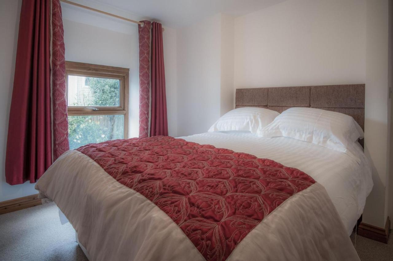 Church Terrace - 3 Bedroom Cottage - 손더스풋 외부 사진