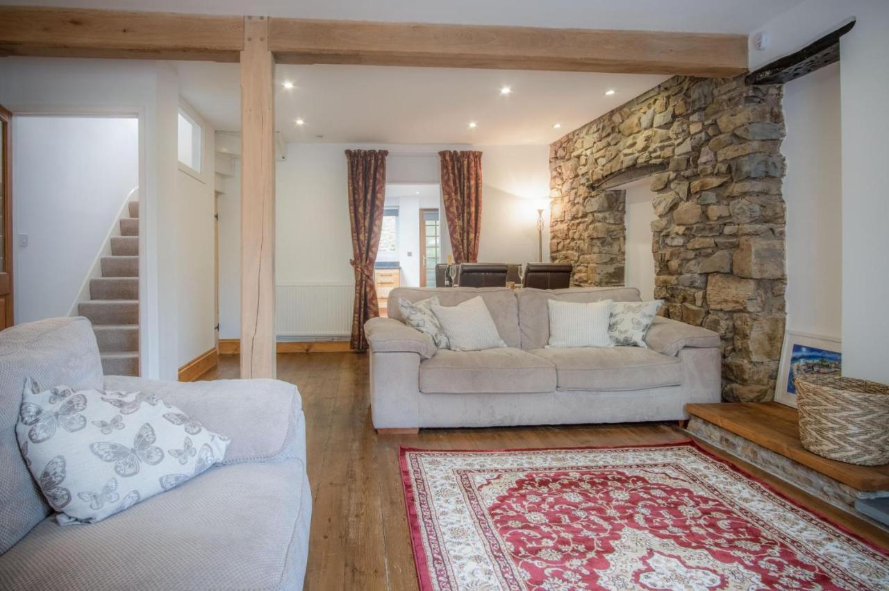 Church Terrace - 3 Bedroom Cottage - 손더스풋 외부 사진